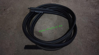 těsnění dveří kufru Focus II kombi